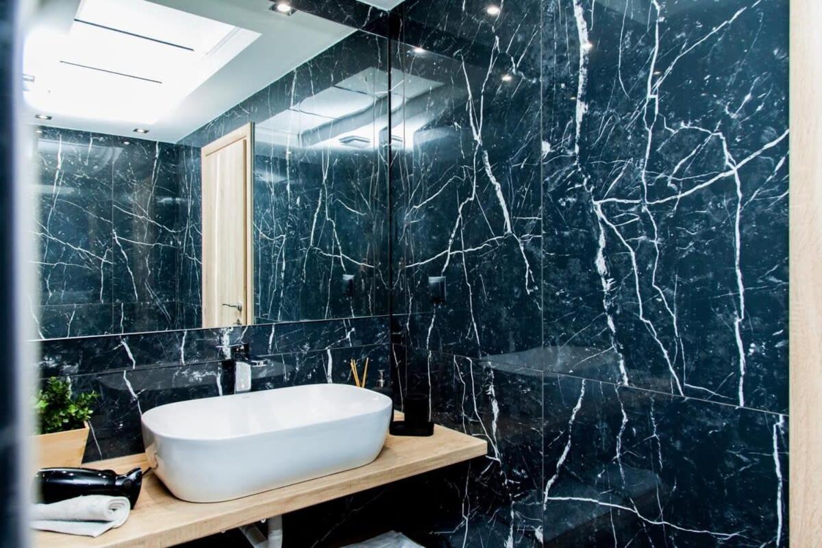 Contemporary And Chic Apartment In Central אתונה מראה חיצוני תמונה