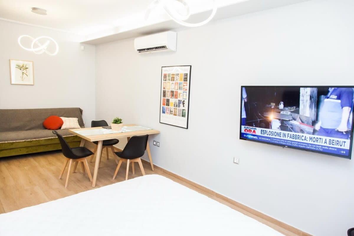 Contemporary And Chic Apartment In Central אתונה מראה חיצוני תמונה